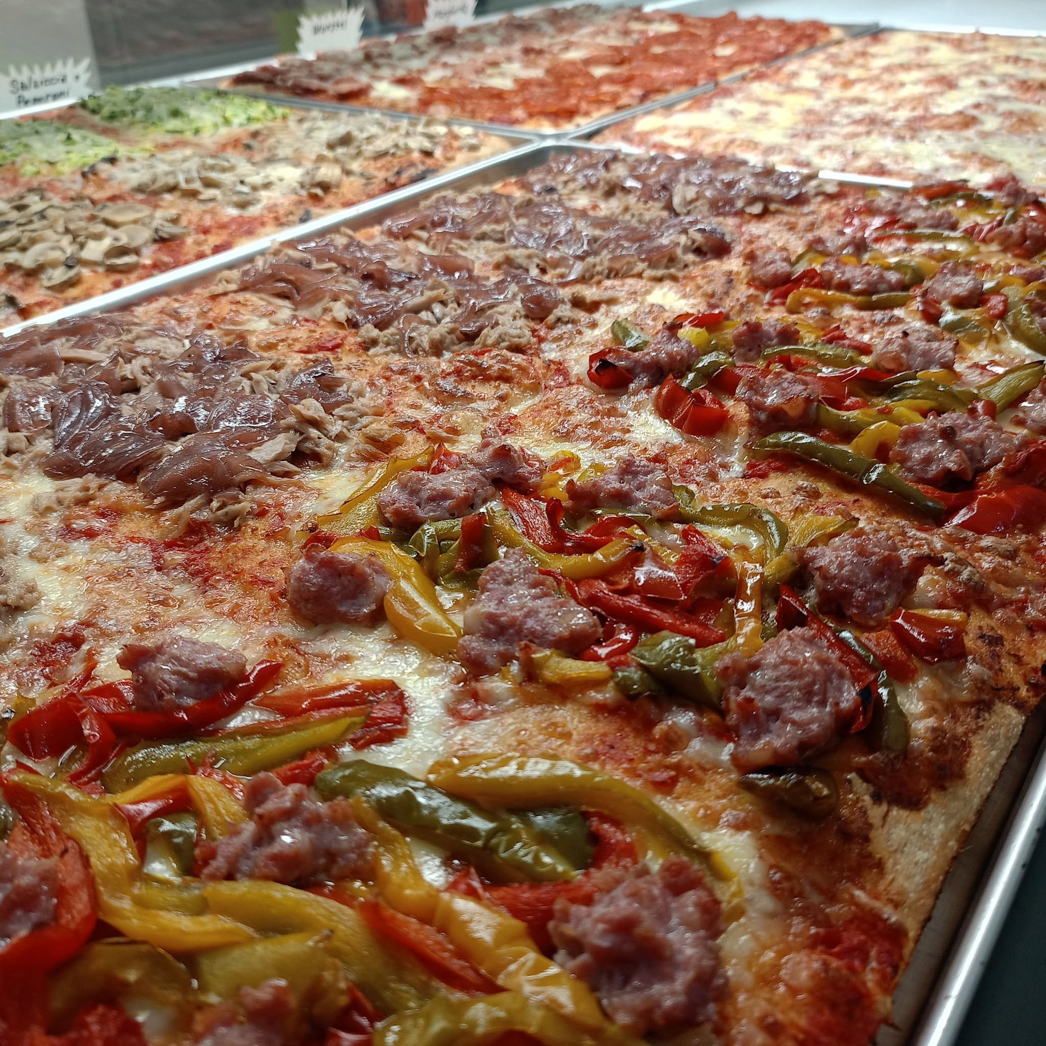 Pizza Peperoni e Salsiccia